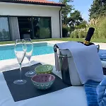 Villa Luxury Loft Ai 2 Lecci Relaxing Oasis With Pool Cadoneghe