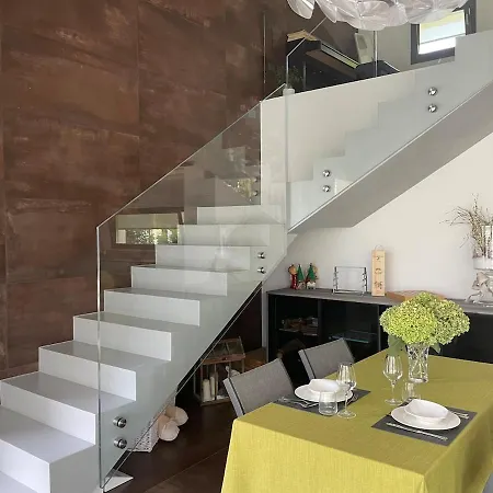 Luxury Loft Ai 2 Lecci Relaxing Oasis With Pool Villa Cadoneghe