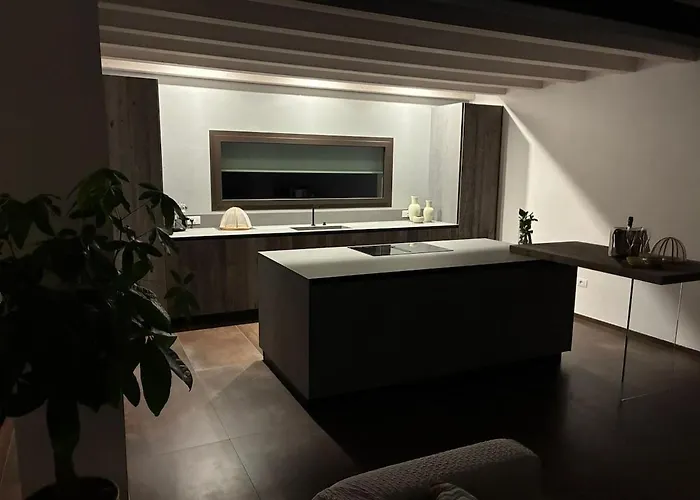 Luxury Loft Ai 2 Lecci Relaxing Oasis With Pool فيلة